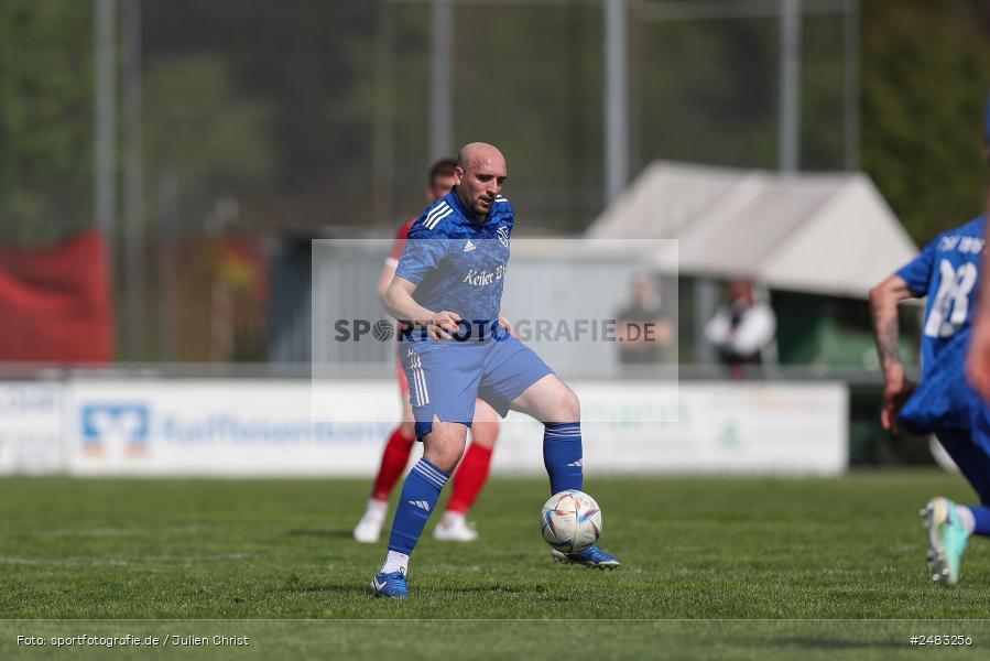 sport, action, TSV Lohr, Sportgelände, SpVgg Hösbach-Bahnhof, Lohr am Main, LOH, HBF, Fussball, Bezirksliga Unterfranken West, BFV, 27. Spieltag, 26.04.2025 - Bild-ID: 2483256