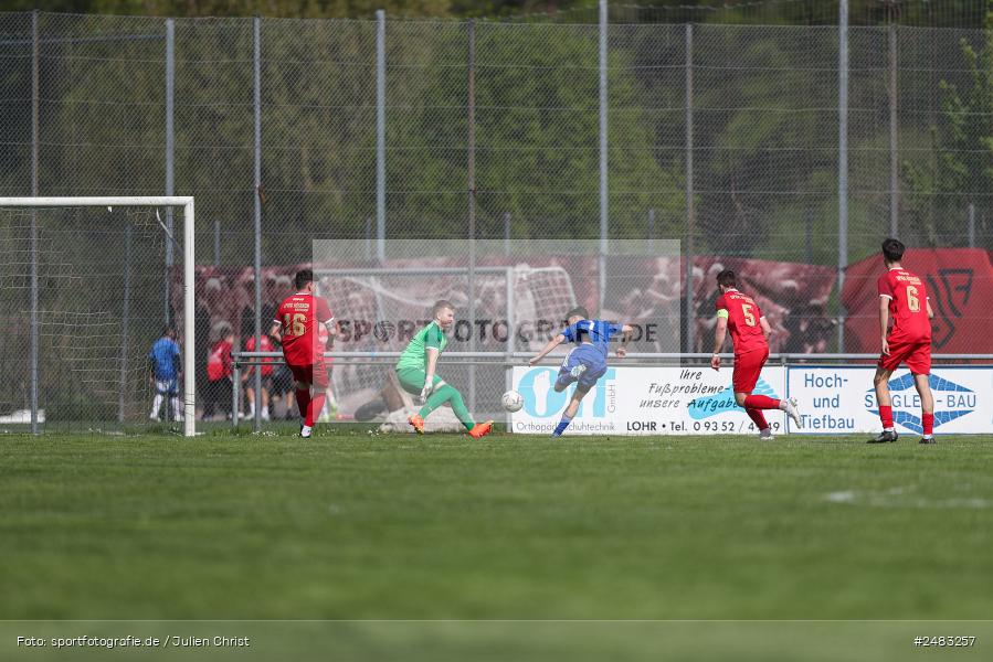 sport, action, TSV Lohr, Sportgelände, SpVgg Hösbach-Bahnhof, Lohr am Main, LOH, HBF, Fussball, Bezirksliga Unterfranken West, BFV, 27. Spieltag, 26.04.2025 - Bild-ID: 2483257