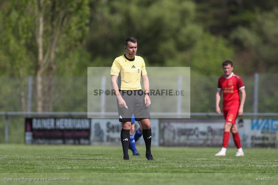 sport, action, TSV Lohr, Sportgelände, SpVgg Hösbach-Bahnhof, Lohr am Main, LOH, HBF, Fussball, Bezirksliga Unterfranken West, BFV, 27. Spieltag, 26.04.2025 - Bild-ID: 2483273