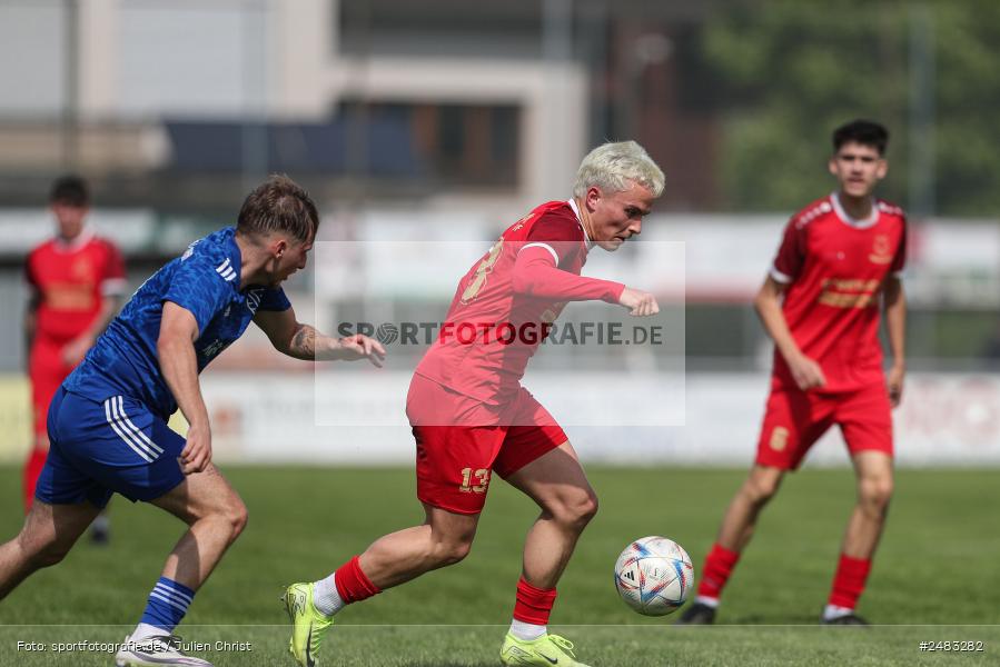 sport, action, TSV Lohr, Sportgelände, SpVgg Hösbach-Bahnhof, Lohr am Main, LOH, HBF, Fussball, Bezirksliga Unterfranken West, BFV, 27. Spieltag, 26.04.2025 - Bild-ID: 2483282