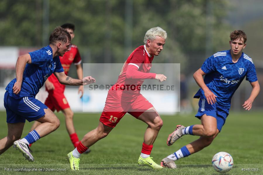 sport, action, TSV Lohr, Sportgelände, SpVgg Hösbach-Bahnhof, Lohr am Main, LOH, HBF, Fussball, Bezirksliga Unterfranken West, BFV, 27. Spieltag, 26.04.2025 - Bild-ID: 2483283