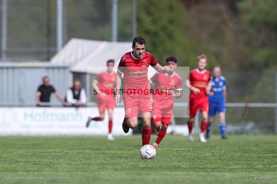 sport, action, TSV Lohr, Sportgelände, SpVgg Hösbach-Bahnhof, Lohr am Main, LOH, HBF, Fussball, Bezirksliga Unterfranken West, BFV, 27. Spieltag, 26.04.2025 - Bild-ID: 2483292