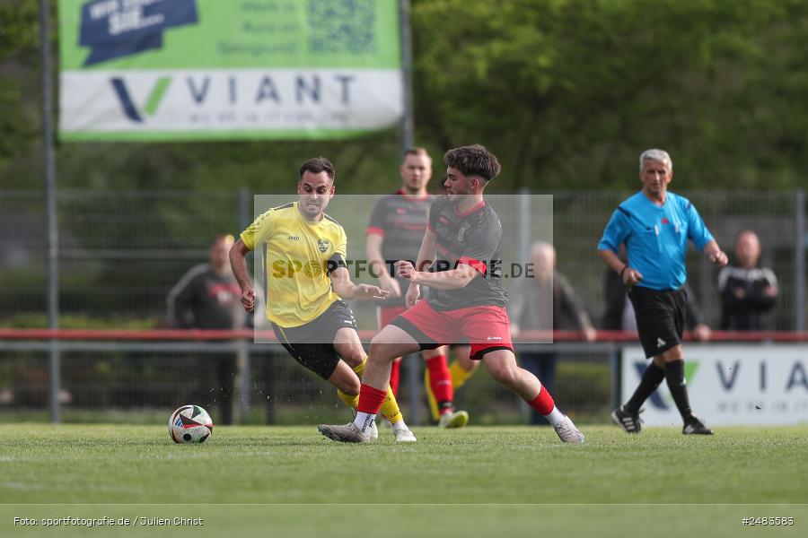 sport, action, Sportgelände, SGB, SG Burgsinn, Kreisklasse Würzburg Gr. 3, Fussball, Burgsinn, BSC Aura, BFV, BCA, 27. Spieltag, 26.04.2025 - Bild-ID: 2483583