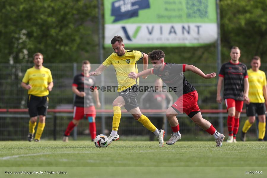 sport, action, Sportgelände, SGB, SG Burgsinn, Kreisklasse Würzburg Gr. 3, Fussball, Burgsinn, BSC Aura, BFV, BCA, 27. Spieltag, 26.04.2025 - Bild-ID: 2483584