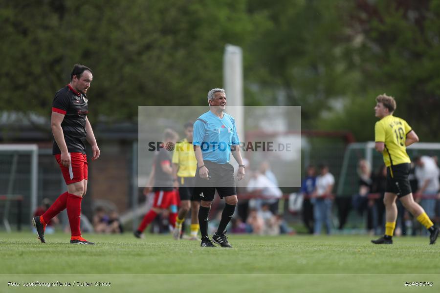 sport, action, Sportgelände, SGB, SG Burgsinn, Kreisklasse Würzburg Gr. 3, Fussball, Burgsinn, BSC Aura, BFV, BCA, 27. Spieltag, 26.04.2025 - Bild-ID: 2483592