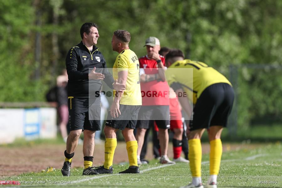 sport, action, Sportgelände, SGB, SG Burgsinn, Kreisklasse Würzburg Gr. 3, Fussball, Burgsinn, BSC Aura, BFV, BCA, 27. Spieltag, 26.04.2025 - Bild-ID: 2483650