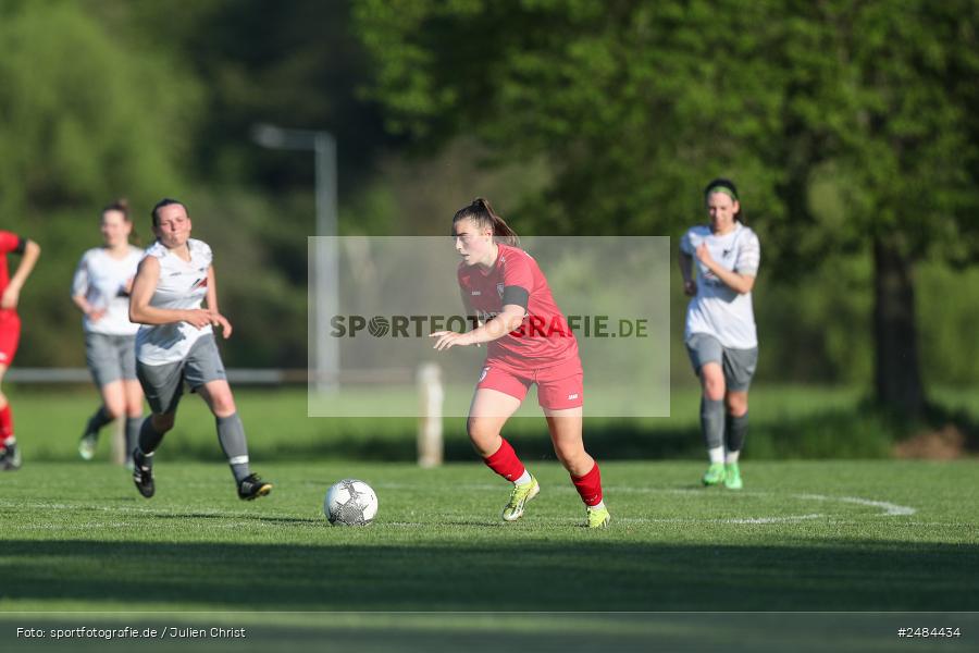 sport, action, Wertheim-Eichel, Verbandsliga, Sportgelände, Fussball, FC Wertheim-Eichel, FC Odenheim, BFV, 21. Spieltag, 01.05.2025 - Bild-ID: 2484434