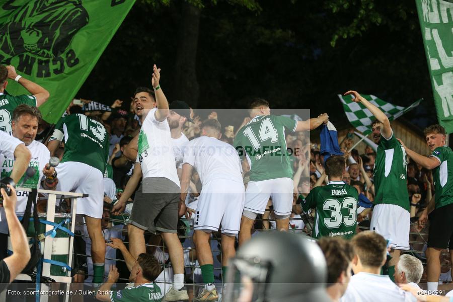 sport, action, Willy Sachs Stadion, Schweinfurt, Regionalliga Bayern, Fussball, FWK, FCS, FC Würzburger Kickers, BFV, 32. Spieltag, 1. FC Schweinfurt 1905, 02.05.2025 - Bild-ID: 2484991