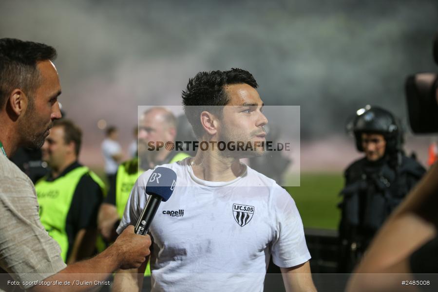 sport, action, Willy Sachs Stadion, Schweinfurt, Regionalliga Bayern, Fussball, FWK, FCS, FC Würzburger Kickers, BFV, 32. Spieltag, 1. FC Schweinfurt 1905, 02.05.2025 - Bild-ID: 2485008
