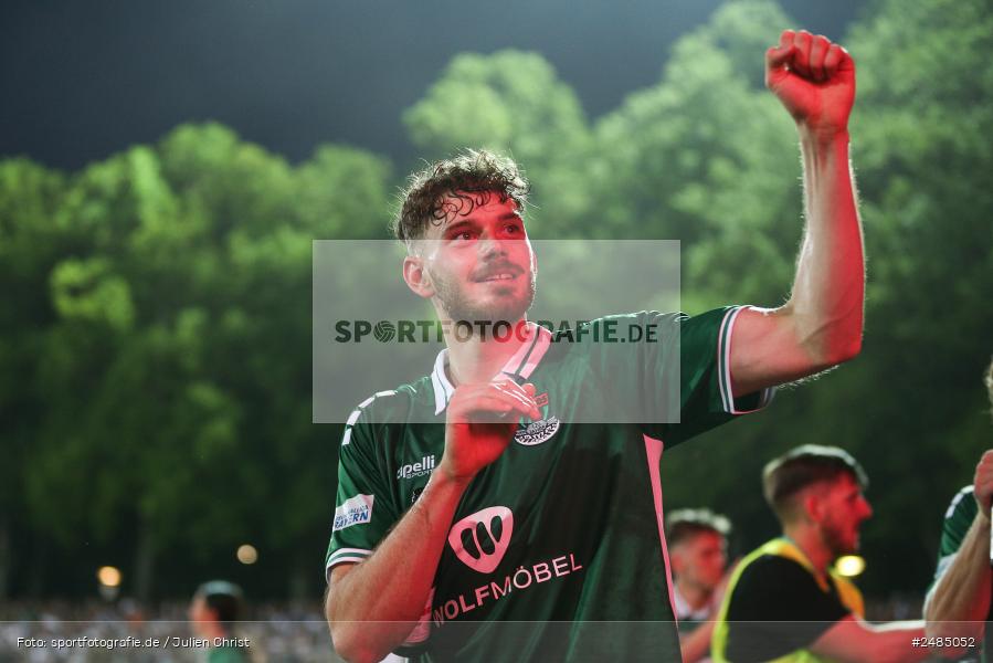 sport, action, Willy Sachs Stadion, Schweinfurt, Regionalliga Bayern, Fussball, FWK, FCS, FC Würzburger Kickers, BFV, 32. Spieltag, 1. FC Schweinfurt 1905, 02.05.2025 - Bild-ID: 2485052