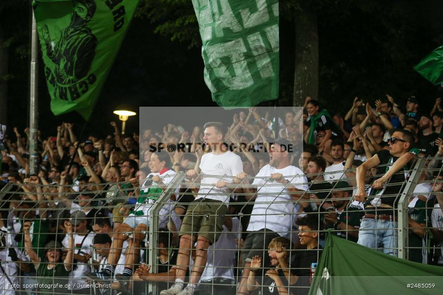 sport, action, Willy Sachs Stadion, Schweinfurt, Regionalliga Bayern, Fussball, FWK, FCS, FC Würzburger Kickers, BFV, 32. Spieltag, 1. FC Schweinfurt 1905, 02.05.2025 - Bild-ID: 2485059