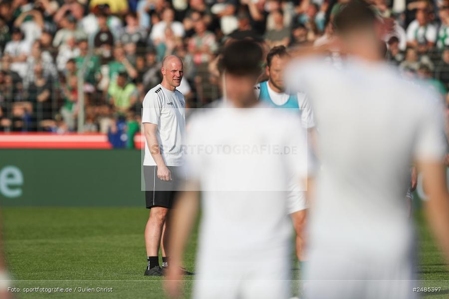 sport, action, Willy Sachs Stadion, Schweinfurt, Regionalliga Bayern, Fussball, FWK, FCS, FC Würzburger Kickers, BFV, 32. Spieltag, 1. FC Schweinfurt 1905, 02.05.2025 - Bild-ID: 2485397