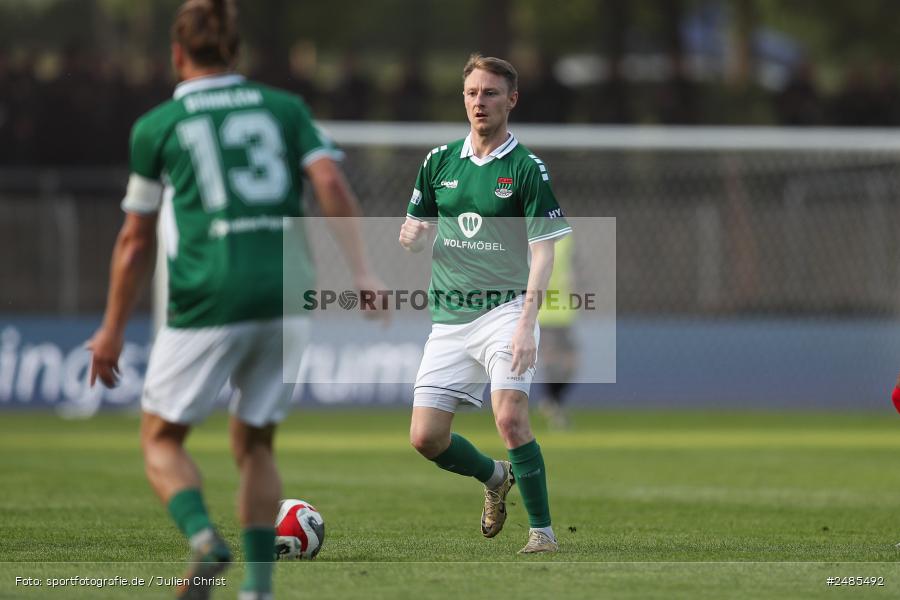 sport, action, Willy Sachs Stadion, Schweinfurt, Regionalliga Bayern, Fussball, FWK, FCS, FC Würzburger Kickers, BFV, 32. Spieltag, 1. FC Schweinfurt 1905, 02.05.2025 - Bild-ID: 2485492