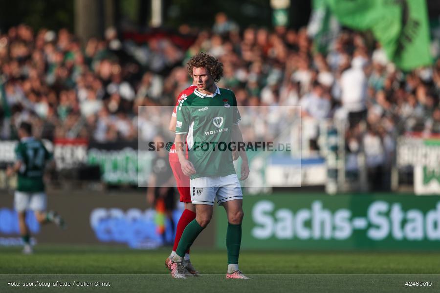 sport, action, Willy Sachs Stadion, Schweinfurt, Regionalliga Bayern, Fussball, FWK, FCS, FC Würzburger Kickers, BFV, 32. Spieltag, 1. FC Schweinfurt 1905, 02.05.2025 - Bild-ID: 2485610