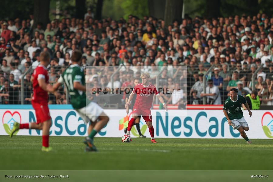 sport, action, Willy Sachs Stadion, Schweinfurt, Regionalliga Bayern, Fussball, FWK, FCS, FC Würzburger Kickers, BFV, 32. Spieltag, 1. FC Schweinfurt 1905, 02.05.2025 - Bild-ID: 2485637 sport, action, Willy Sachs Stadion, Schweinfurt, Regionalliga Bayern, Fussball, FWK, FCS, FC Würzburger Kickers, BFV, 32. Spieltag, 1. FC Schweinfurt 1905, 02.05.2025 - Bild-ID: 2485637