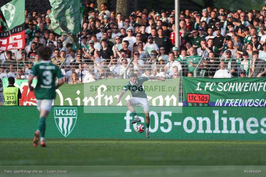 sport, action, Willy Sachs Stadion, Schweinfurt, Regionalliga Bayern, Fussball, FWK, FCS, FC Würzburger Kickers, BFV, 32. Spieltag, 1. FC Schweinfurt 1905, 02.05.2025 - Bild-ID: 2485639 sport, action, Willy Sachs Stadion, Schweinfurt, Regionalliga Bayern, Fussball, FWK, FCS, FC Würzburger Kickers, BFV, 32. Spieltag, 1. FC Schweinfurt 1905, 02.05.2025 - Bild-ID: 2485639