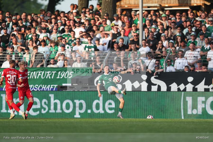 sport, action, Willy Sachs Stadion, Schweinfurt, Regionalliga Bayern, Fussball, FWK, FCS, FC Würzburger Kickers, BFV, 32. Spieltag, 1. FC Schweinfurt 1905, 02.05.2025 - Bild-ID: 2485641 sport, action, Willy Sachs Stadion, Schweinfurt, Regionalliga Bayern, Fussball, FWK, FCS, FC Würzburger Kickers, BFV, 32. Spieltag, 1. FC Schweinfurt 1905, 02.05.2025 - Bild-ID: 2485641