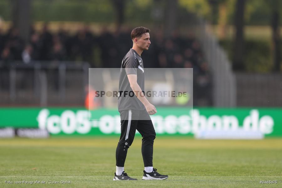 sport, action, Willy Sachs Stadion, Schweinfurt, Regionalliga Bayern, Fussball, FWK, FCS, FC Würzburger Kickers, BFV, 32. Spieltag, 1. FC Schweinfurt 1905, 02.05.2025 - Bild-ID: 2485675