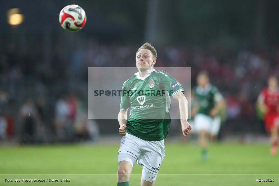 sport, action, Willy Sachs Stadion, Schweinfurt, Regionalliga Bayern, Fussball, FWK, FCS, FC Würzburger Kickers, BFV, 32. Spieltag, 1. FC Schweinfurt 1905, 02.05.2025 - Bild-ID: 2485825 sport, action, Willy Sachs Stadion, Schweinfurt, Regionalliga Bayern, Fussball, FWK, FCS, FC Würzburger Kickers, BFV, 32. Spieltag, 1. FC Schweinfurt 1905, 02.05.2025 - Bild-ID: 2485825