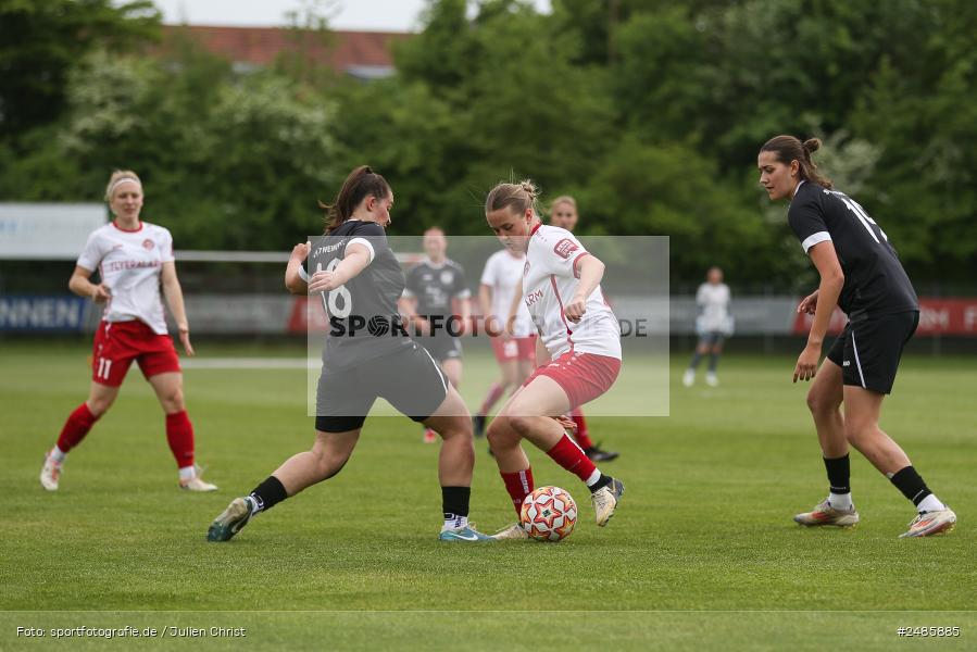 sport, action, Würzburg, Sportpark Heuchelhof, SVW, SV 67 Weinberg II, Fussball, FWK, FC Würzburger Kickers, Bayernliga Frauen, BFV, 17. Spieltag, 03.05.2025 - Bild-ID: 2485885 sport, action, Würzburg, Sportpark Heuchelhof, SVW, SV 67 Weinberg II, Fussball, FWK, FC Würzburger Kickers, Bayernliga Frauen, BFV, 17. Spieltag, 03.05.2025 - Bild-ID: 2485885