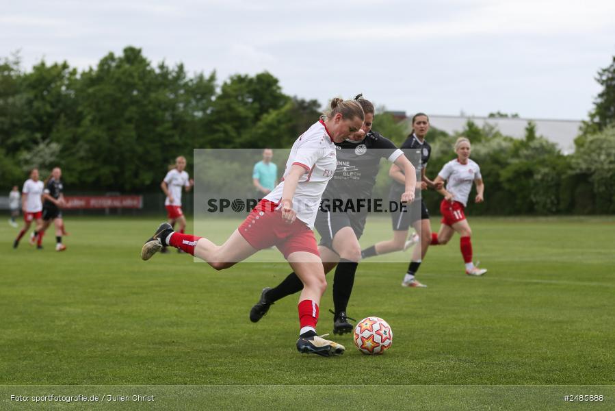 sport, action, Würzburg, Sportpark Heuchelhof, SVW, SV 67 Weinberg II, Fussball, FWK, FC Würzburger Kickers, Bayernliga Frauen, BFV, 17. Spieltag, 03.05.2025 - Bild-ID: 2485888 sport, action, Würzburg, Sportpark Heuchelhof, SVW, SV 67 Weinberg II, Fussball, FWK, FC Würzburger Kickers, Bayernliga Frauen, BFV, 17. Spieltag, 03.05.2025 - Bild-ID: 2485888