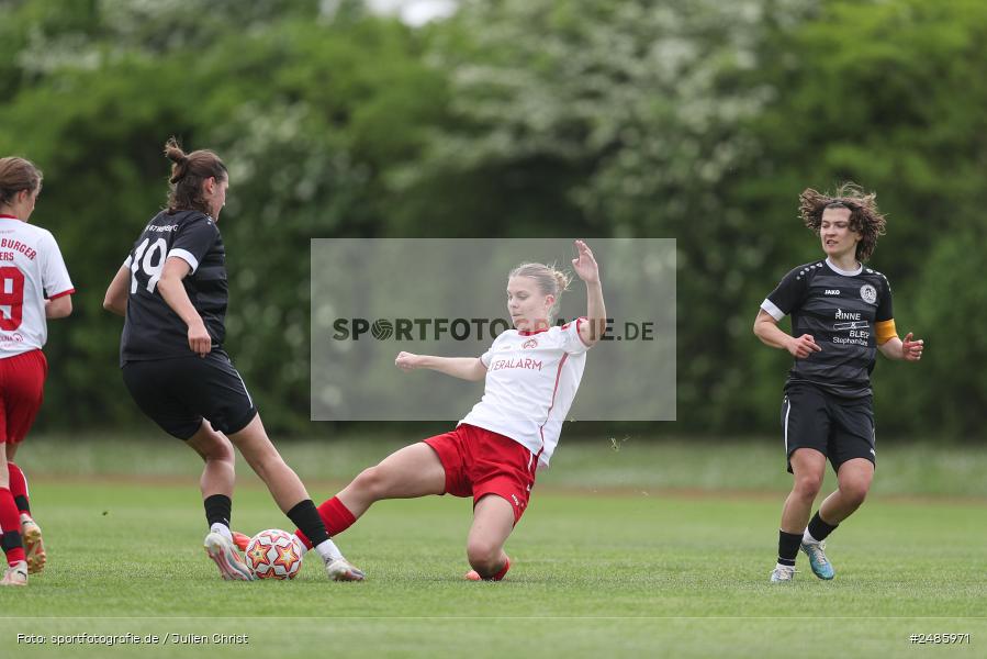sport, action, Würzburg, Sportpark Heuchelhof, SVW, SV 67 Weinberg II, Fussball, FWK, FC Würzburger Kickers, Bayernliga Frauen, BFV, 17. Spieltag, 03.05.2025 - Bild-ID: 2485971