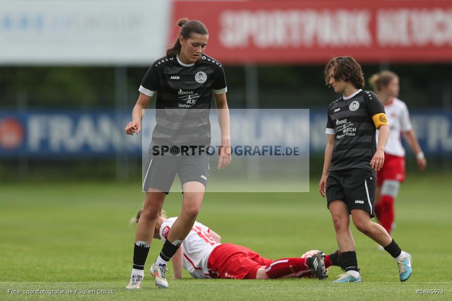 sport, action, Würzburg, Sportpark Heuchelhof, SVW, SV 67 Weinberg II, Fussball, FWK, FC Würzburger Kickers, Bayernliga Frauen, BFV, 17. Spieltag, 03.05.2025 - Bild-ID: 2485974 sport, action, Würzburg, Sportpark Heuchelhof, SVW, SV 67 Weinberg II, Fussball, FWK, FC Würzburger Kickers, Bayernliga Frauen, BFV, 17. Spieltag, 03.05.2025 - Bild-ID: 2485974