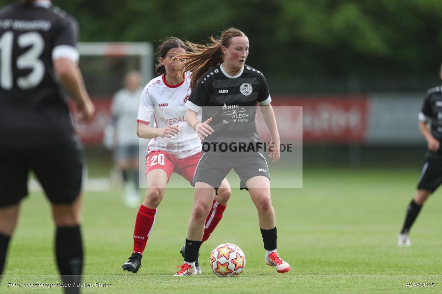 sport, action, Würzburg, Sportpark Heuchelhof, SVW, SV 67 Weinberg II, Fussball, FWK, FC Würzburger Kickers, Bayernliga Frauen, BFV, 17. Spieltag, 03.05.2025 - Bild-ID: 2486025