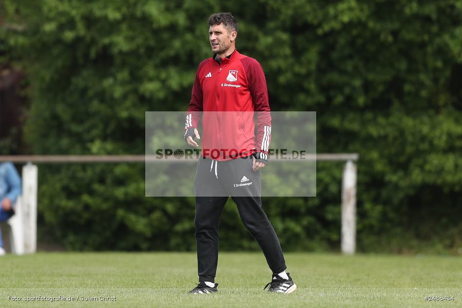Sportgelände, Birkenfeld, 04.05.2025, sport, action, BFV, Fussball, Bezirksliga Unterfranken West, 28. Spieltag, SSV, SVB, Siedler-SV Kitzingen, SV Birkenfeld - Bild-ID: 2486434 Sportgelände, Birkenfeld, 04.05.2025, sport, action, BFV, Fussball, Bezirksliga Unterfranken West, 28. Spieltag, SSV, SVB, Siedler-SV Kitzingen, SV Birkenfeld - Bild-ID: 2486434