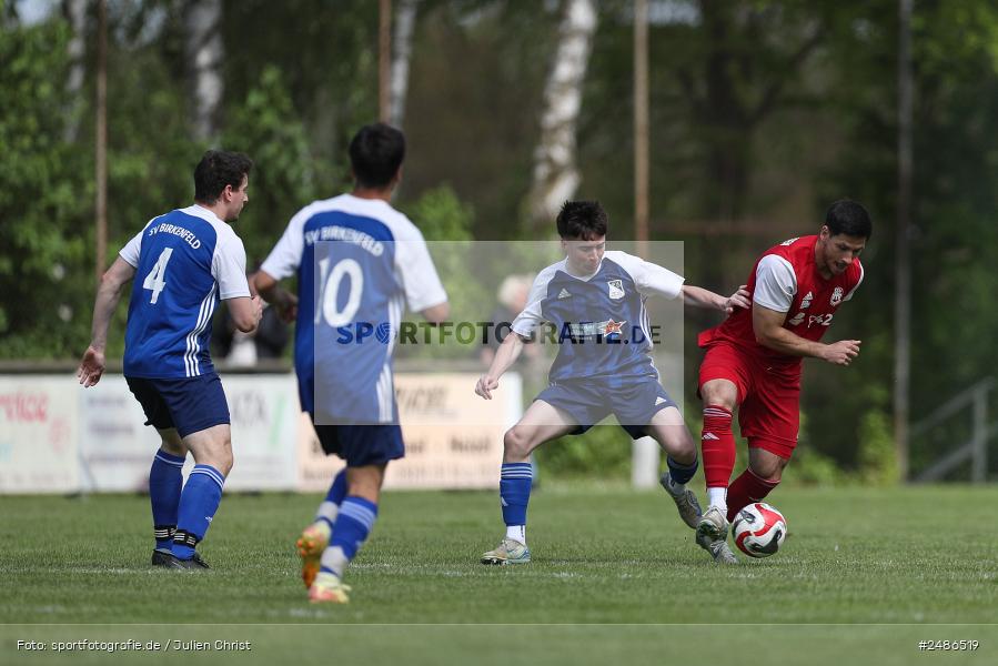 sport, action, Sportgelände, Siedler-SV Kitzingen, SVB, SV Birkenfeld, SSV, Fussball, Birkenfeld, Bezirksliga Unterfranken West, BFV, 28. Spieltag, 04.05.2025 - Bild-ID: 2486519 sport, action, Sportgelände, Siedler-SV Kitzingen, SVB, SV Birkenfeld, SSV, Fussball, Birkenfeld, Bezirksliga Unterfranken West, BFV, 28. Spieltag, 04.05.2025 - Bild-ID: 2486519