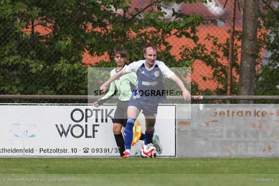 sport, action, Sportgelände, Siedler-SV Kitzingen, SVB, SV Birkenfeld, SSV, Fussball, Birkenfeld, Bezirksliga Unterfranken West, BFV, 28. Spieltag, 04.05.2025 - Bild-ID: 2486573 sport, action, Sportgelände, Siedler-SV Kitzingen, SVB, SV Birkenfeld, SSV, Fussball, Birkenfeld, Bezirksliga Unterfranken West, BFV, 28. Spieltag, 04.05.2025 - Bild-ID: 2486573
