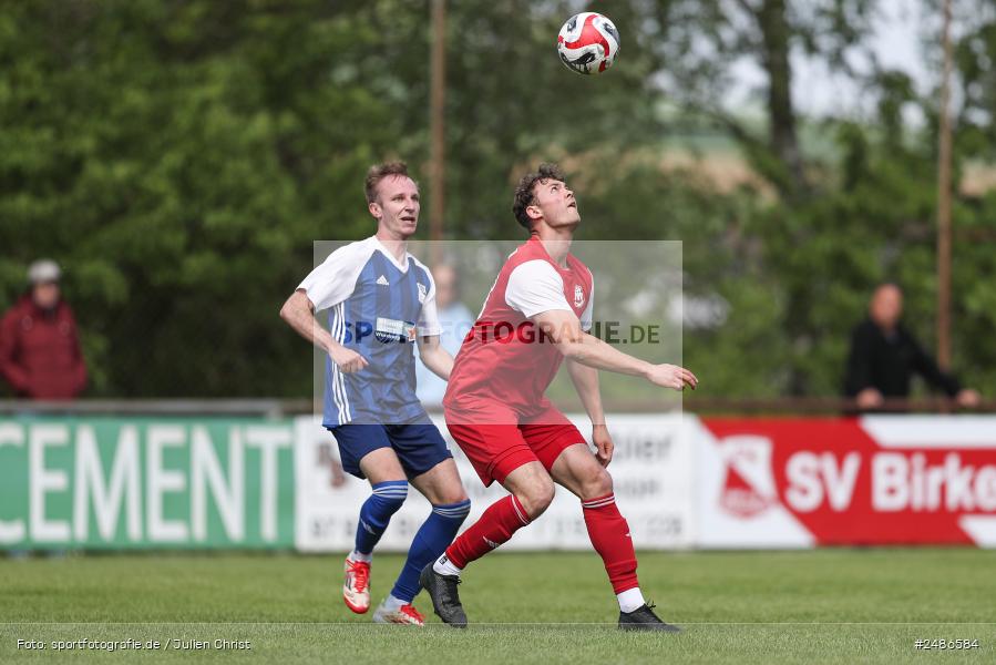 sport, action, Sportgelände, Siedler-SV Kitzingen, SVB, SV Birkenfeld, SSV, Fussball, Birkenfeld, Bezirksliga Unterfranken West, BFV, 28. Spieltag, 04.05.2025 - Bild-ID: 2486584 sport, action, Sportgelände, Siedler-SV Kitzingen, SVB, SV Birkenfeld, SSV, Fussball, Birkenfeld, Bezirksliga Unterfranken West, BFV, 28. Spieltag, 04.05.2025 - Bild-ID: 2486584