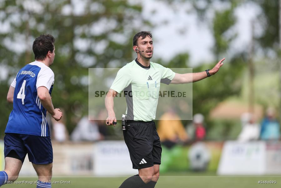 sport, action, Sportgelände, Siedler-SV Kitzingen, SVB, SV Birkenfeld, SSV, Fussball, Birkenfeld, Bezirksliga Unterfranken West, BFV, 28. Spieltag, 04.05.2025 - Bild-ID: 2486590 sport, action, Sportgelände, Siedler-SV Kitzingen, SVB, SV Birkenfeld, SSV, Fussball, Birkenfeld, Bezirksliga Unterfranken West, BFV, 28. Spieltag, 04.05.2025 - Bild-ID: 2486590