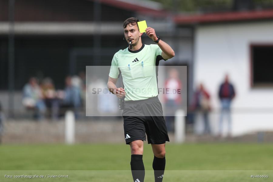 sport, action, Sportgelände, Siedler-SV Kitzingen, SVB, SV Birkenfeld, SSV, Fussball, Birkenfeld, Bezirksliga Unterfranken West, BFV, 28. Spieltag, 04.05.2025 - Bild-ID: 2486600 sport, action, Sportgelände, Siedler-SV Kitzingen, SVB, SV Birkenfeld, SSV, Fussball, Birkenfeld, Bezirksliga Unterfranken West, BFV, 28. Spieltag, 04.05.2025 - Bild-ID: 2486600