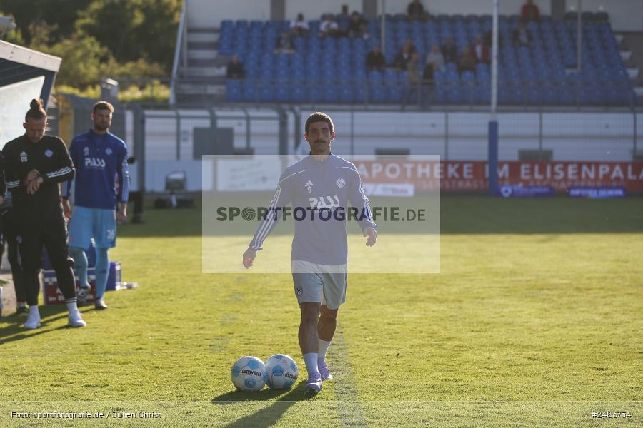 sport, action, Stadion am Schönbusch, SVA, SV Viktoria Aschaffenburg, Regionalliga Bayern, Fussball, FVI, FV Illertissen, BFV, Aschaffenburg, 33. Spieltag, 09.05.2025 - Bild-ID: 2486754 sport, action, Stadion am Schönbusch, SVA, SV Viktoria Aschaffenburg, Regionalliga Bayern, Fussball, FVI, FV Illertissen, BFV, Aschaffenburg, 33. Spieltag, 09.05.2025 - Bild-ID: 2486754