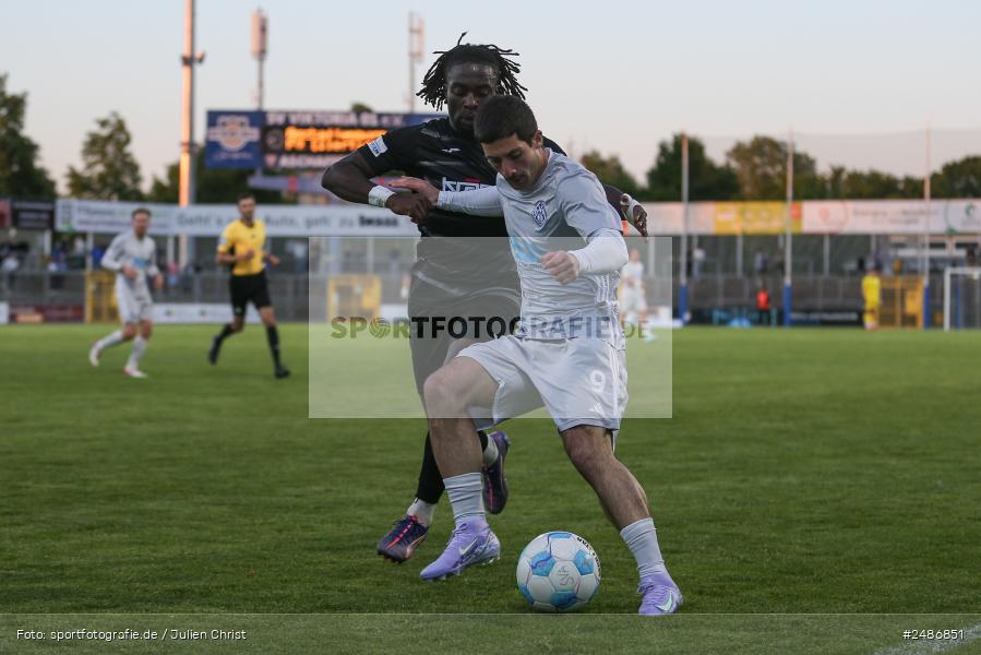 sport, action, Stadion am Schönbusch, SVA, SV Viktoria Aschaffenburg, Regionalliga Bayern, Fussball, FVI, FV Illertissen, BFV, Aschaffenburg, 33. Spieltag, 09.05.2025 - Bild-ID: 2486851 sport, action, Stadion am Schönbusch, SVA, SV Viktoria Aschaffenburg, Regionalliga Bayern, Fussball, FVI, FV Illertissen, BFV, Aschaffenburg, 33. Spieltag, 09.05.2025 - Bild-ID: 2486851
