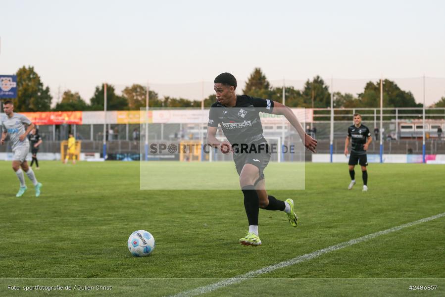 sport, action, Stadion am Schönbusch, SVA, SV Viktoria Aschaffenburg, Regionalliga Bayern, Fussball, FVI, FV Illertissen, BFV, Aschaffenburg, 33. Spieltag, 09.05.2025 - Bild-ID: 2486857 sport, action, Stadion am Schönbusch, SVA, SV Viktoria Aschaffenburg, Regionalliga Bayern, Fussball, FVI, FV Illertissen, BFV, Aschaffenburg, 33. Spieltag, 09.05.2025 - Bild-ID: 2486857