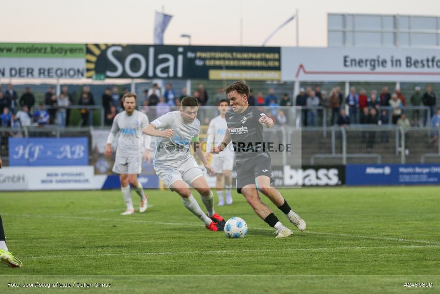 sport, action, Stadion am Schönbusch, SVA, SV Viktoria Aschaffenburg, Regionalliga Bayern, Fussball, FVI, FV Illertissen, BFV, Aschaffenburg, 33. Spieltag, 09.05.2025 - Bild-ID: 2486860 sport, action, Stadion am Schönbusch, SVA, SV Viktoria Aschaffenburg, Regionalliga Bayern, Fussball, FVI, FV Illertissen, BFV, Aschaffenburg, 33. Spieltag, 09.05.2025 - Bild-ID: 2486860
