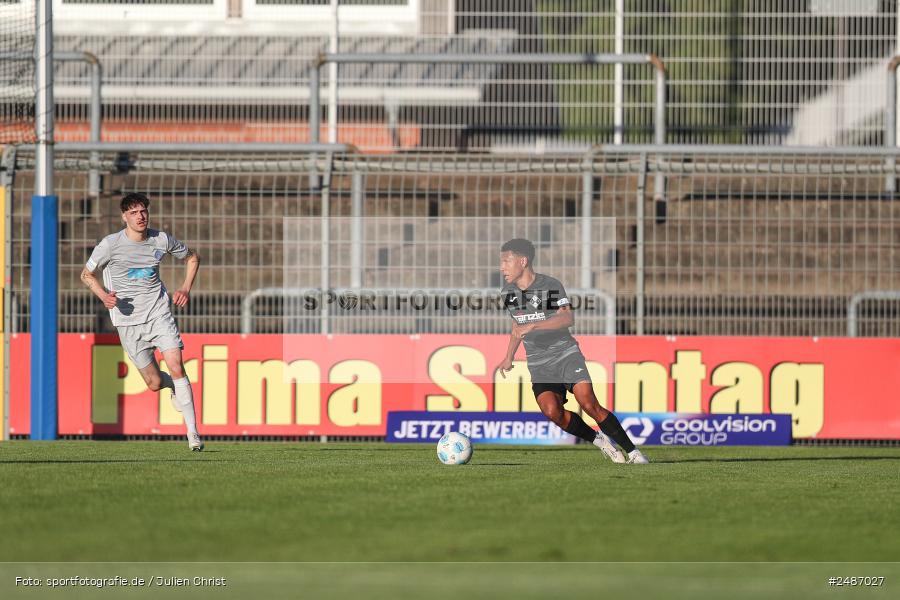 sport, action, Stadion am Schönbusch, SVA, SV Viktoria Aschaffenburg, Regionalliga Bayern, Fussball, FVI, FV Illertissen, BFV, Aschaffenburg, 33. Spieltag, 09.05.2025 - Bild-ID: 2487027 sport, action, Stadion am Schönbusch, SVA, SV Viktoria Aschaffenburg, Regionalliga Bayern, Fussball, FVI, FV Illertissen, BFV, Aschaffenburg, 33. Spieltag, 09.05.2025 - Bild-ID: 2487027