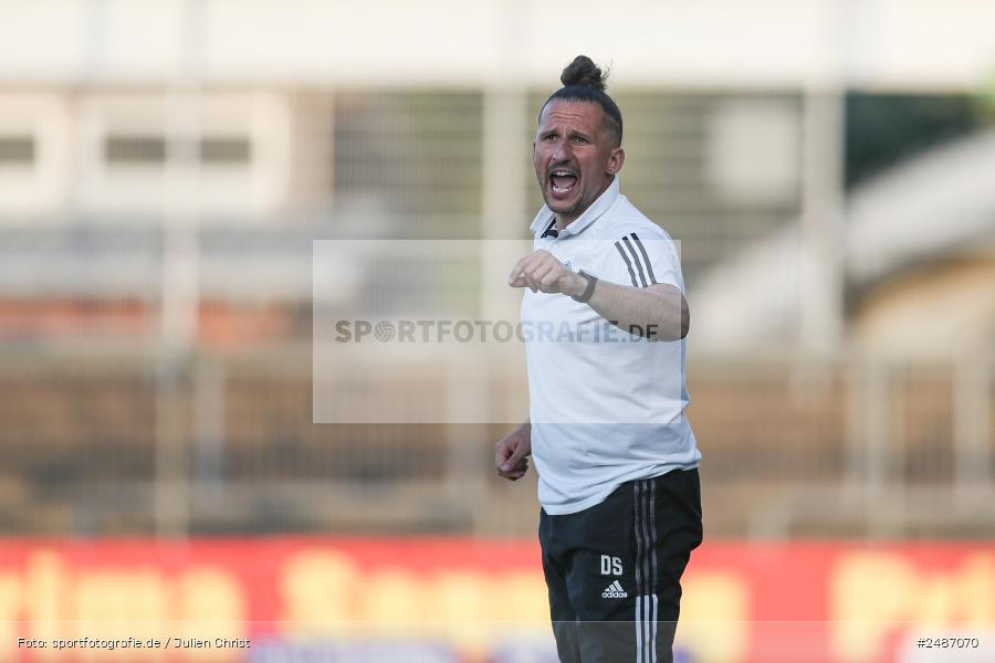 sport, action, Stadion am Schönbusch, SVA, SV Viktoria Aschaffenburg, Regionalliga Bayern, Fussball, FVI, FV Illertissen, BFV, Aschaffenburg, 33. Spieltag, 09.05.2025 - Bild-ID: 2487070