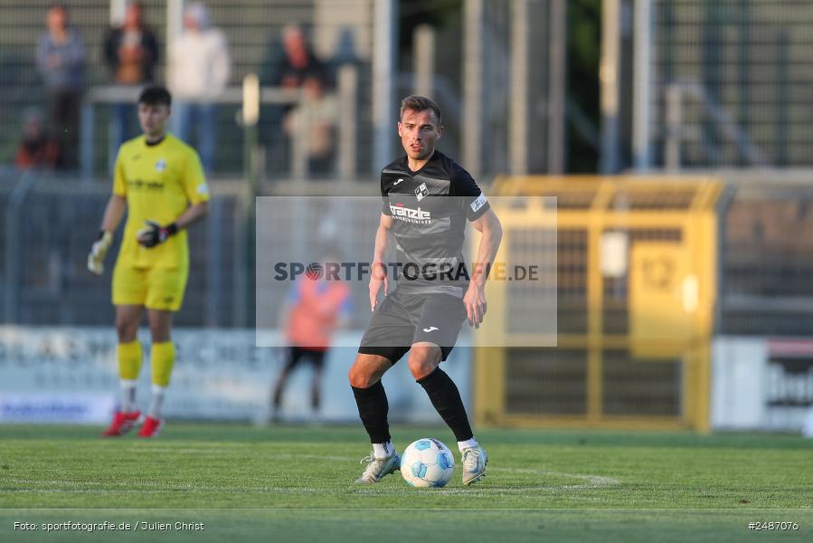 sport, action, Stadion am Schönbusch, SVA, SV Viktoria Aschaffenburg, Regionalliga Bayern, Fussball, FVI, FV Illertissen, BFV, Aschaffenburg, 33. Spieltag, 09.05.2025 - Bild-ID: 2487076