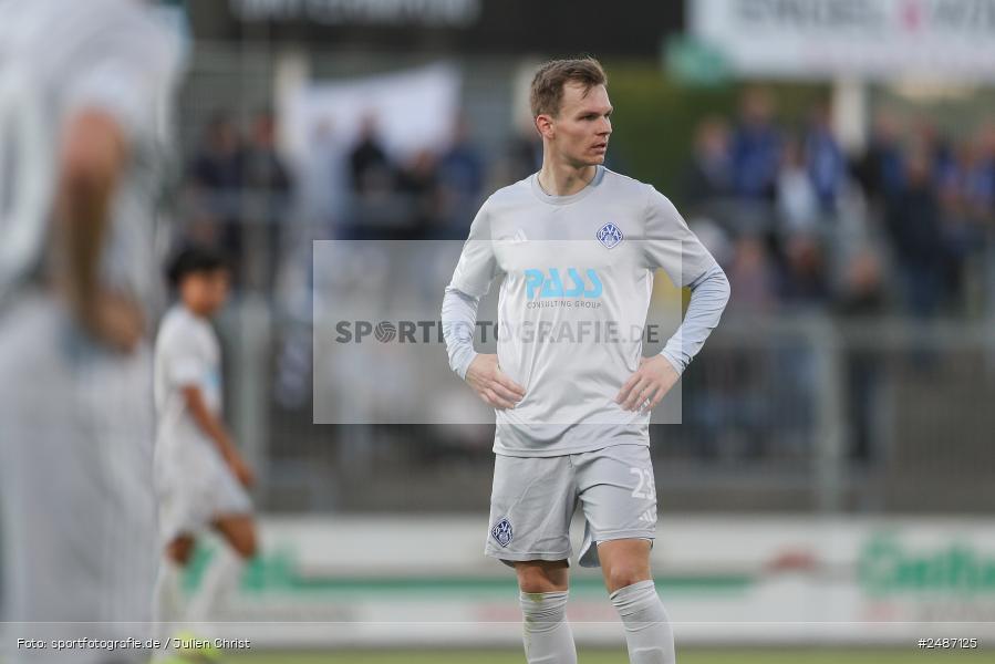 sport, action, Stadion am Schönbusch, SVA, SV Viktoria Aschaffenburg, Regionalliga Bayern, Fussball, FVI, FV Illertissen, BFV, Aschaffenburg, 33. Spieltag, 09.05.2025 - Bild-ID: 2487125 sport, action, Stadion am Schönbusch, SVA, SV Viktoria Aschaffenburg, Regionalliga Bayern, Fussball, FVI, FV Illertissen, BFV, Aschaffenburg, 33. Spieltag, 09.05.2025 - Bild-ID: 2487125