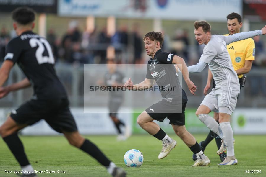 sport, action, Stadion am Schönbusch, SVA, SV Viktoria Aschaffenburg, Regionalliga Bayern, Fussball, FVI, FV Illertissen, BFV, Aschaffenburg, 33. Spieltag, 09.05.2025 - Bild-ID: 2487134 sport, action, Stadion am Schönbusch, SVA, SV Viktoria Aschaffenburg, Regionalliga Bayern, Fussball, FVI, FV Illertissen, BFV, Aschaffenburg, 33. Spieltag, 09.05.2025 - Bild-ID: 2487134