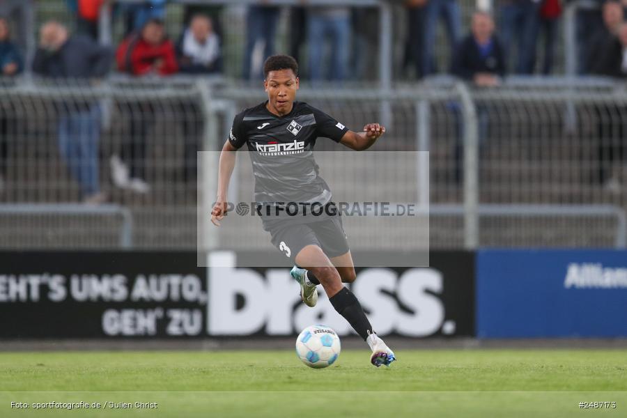 sport, action, Stadion am Schönbusch, SVA, SV Viktoria Aschaffenburg, Regionalliga Bayern, Fussball, FVI, FV Illertissen, BFV, Aschaffenburg, 33. Spieltag, 09.05.2025 - Bild-ID: 2487173 sport, action, Stadion am Schönbusch, SVA, SV Viktoria Aschaffenburg, Regionalliga Bayern, Fussball, FVI, FV Illertissen, BFV, Aschaffenburg, 33. Spieltag, 09.05.2025 - Bild-ID: 2487173