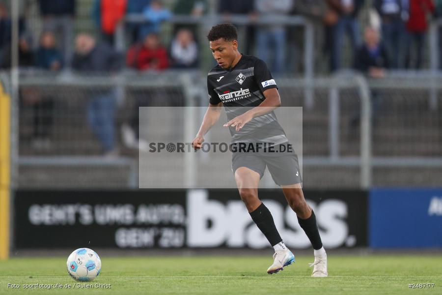 sport, action, Stadion am Schönbusch, SVA, SV Viktoria Aschaffenburg, Regionalliga Bayern, Fussball, FVI, FV Illertissen, BFV, Aschaffenburg, 33. Spieltag, 09.05.2025 - Bild-ID: 2487177