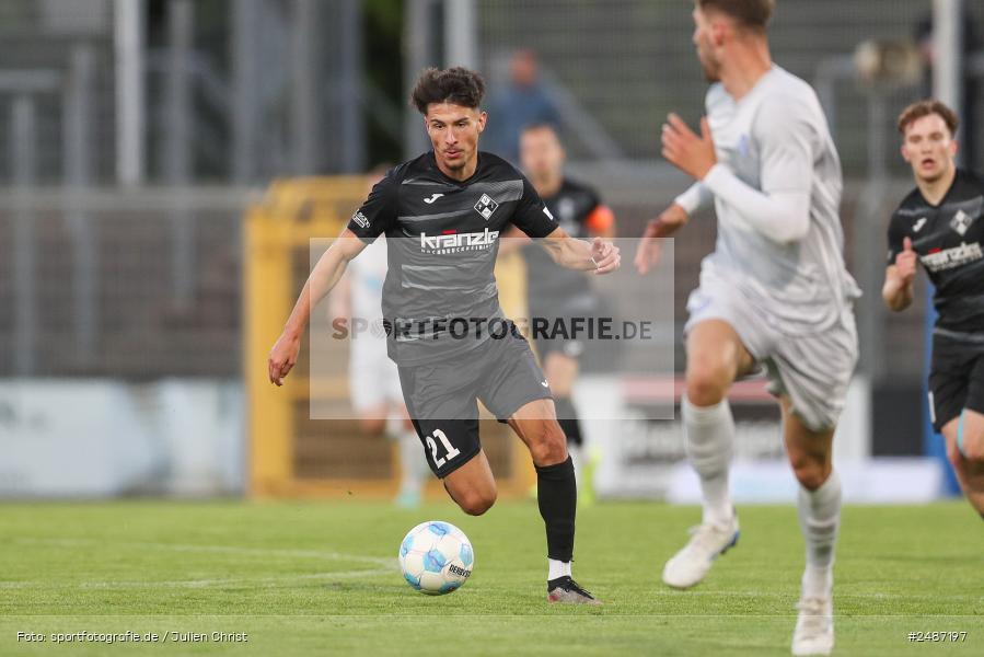 sport, action, Stadion am Schönbusch, SVA, SV Viktoria Aschaffenburg, Regionalliga Bayern, Fussball, FVI, FV Illertissen, BFV, Aschaffenburg, 33. Spieltag, 09.05.2025 - Bild-ID: 2487197 sport, action, Stadion am Schönbusch, SVA, SV Viktoria Aschaffenburg, Regionalliga Bayern, Fussball, FVI, FV Illertissen, BFV, Aschaffenburg, 33. Spieltag, 09.05.2025 - Bild-ID: 2487197