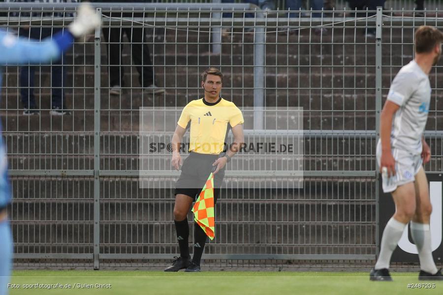 sport, action, Stadion am Schönbusch, SVA, SV Viktoria Aschaffenburg, Regionalliga Bayern, Fussball, FVI, FV Illertissen, BFV, Aschaffenburg, 33. Spieltag, 09.05.2025 - Bild-ID: 2487203 sport, action, Stadion am Schönbusch, SVA, SV Viktoria Aschaffenburg, Regionalliga Bayern, Fussball, FVI, FV Illertissen, BFV, Aschaffenburg, 33. Spieltag, 09.05.2025 - Bild-ID: 2487203