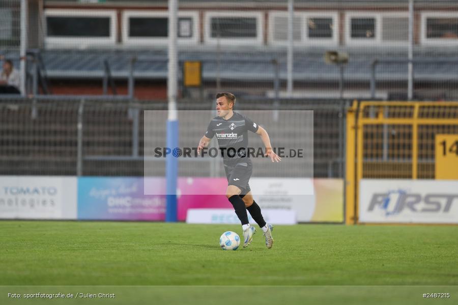 sport, action, Stadion am Schönbusch, SVA, SV Viktoria Aschaffenburg, Regionalliga Bayern, Fussball, FVI, FV Illertissen, BFV, Aschaffenburg, 33. Spieltag, 09.05.2025 - Bild-ID: 2487215 sport, action, Stadion am Schönbusch, SVA, SV Viktoria Aschaffenburg, Regionalliga Bayern, Fussball, FVI, FV Illertissen, BFV, Aschaffenburg, 33. Spieltag, 09.05.2025 - Bild-ID: 2487215