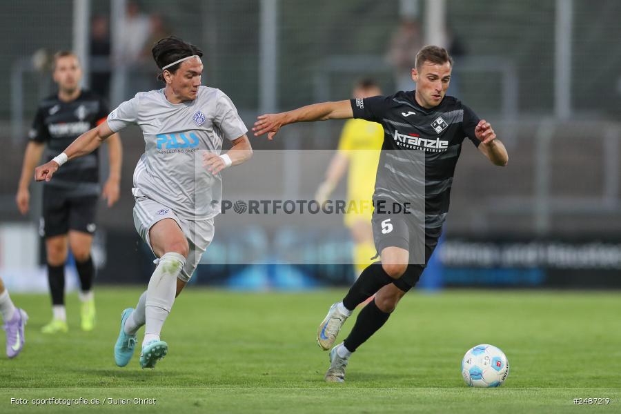 sport, action, Stadion am Schönbusch, SVA, SV Viktoria Aschaffenburg, Regionalliga Bayern, Fussball, FVI, FV Illertissen, BFV, Aschaffenburg, 33. Spieltag, 09.05.2025 - Bild-ID: 2487219 sport, action, Stadion am Schönbusch, SVA, SV Viktoria Aschaffenburg, Regionalliga Bayern, Fussball, FVI, FV Illertissen, BFV, Aschaffenburg, 33. Spieltag, 09.05.2025 - Bild-ID: 2487219