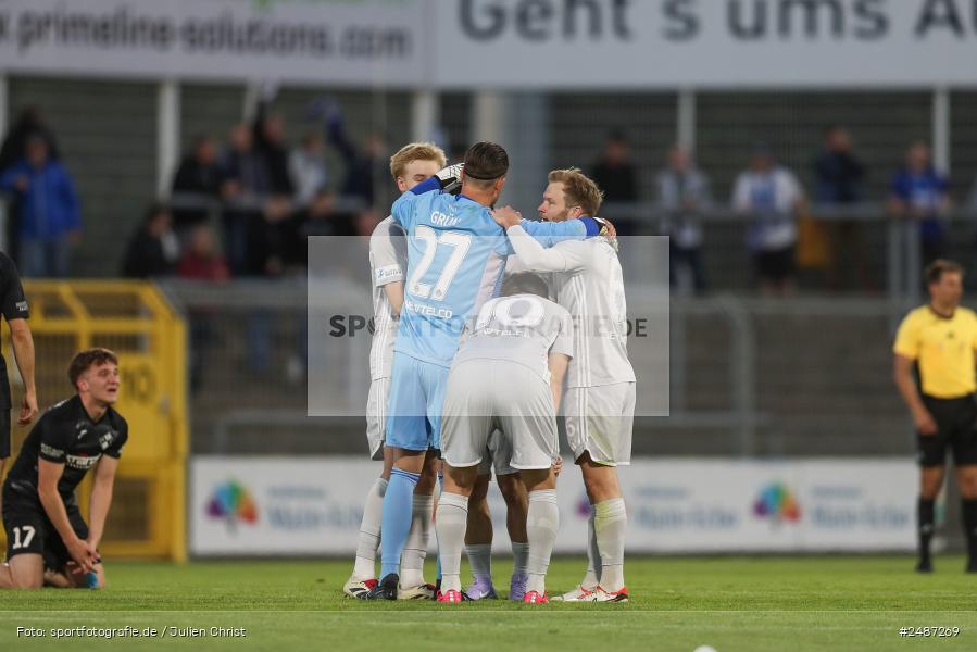 sport, action, Stadion am Schönbusch, SVA, SV Viktoria Aschaffenburg, Regionalliga Bayern, Fussball, FVI, FV Illertissen, BFV, Aschaffenburg, 33. Spieltag, 09.05.2025 - Bild-ID: 2487269 sport, action, Stadion am Schönbusch, SVA, SV Viktoria Aschaffenburg, Regionalliga Bayern, Fussball, FVI, FV Illertissen, BFV, Aschaffenburg, 33. Spieltag, 09.05.2025 - Bild-ID: 2487269